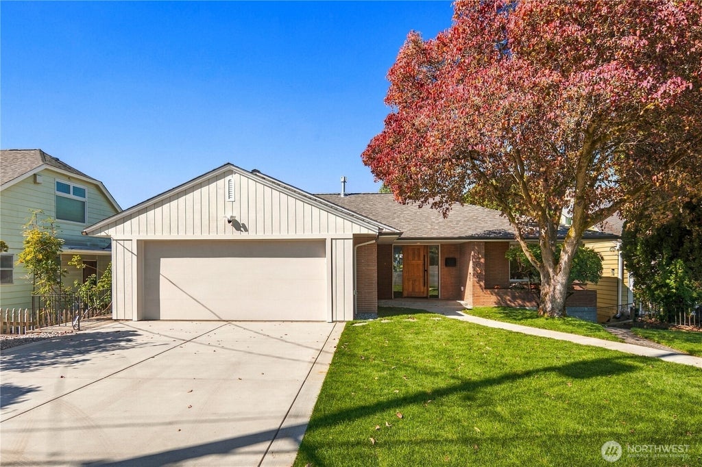 Photo of 12009 Palatine Avenue N, Seattle, WA 98133 (MLS # 2584154)