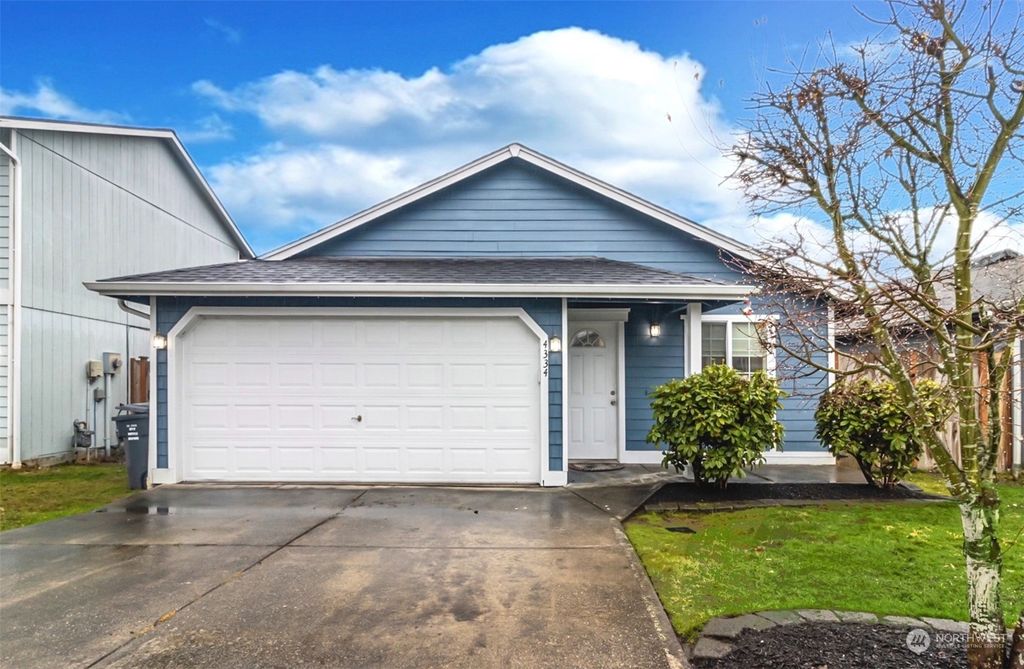 Photo of 4334 151st Place NE, Marysville, WA 98271 (MLS # 2027492)