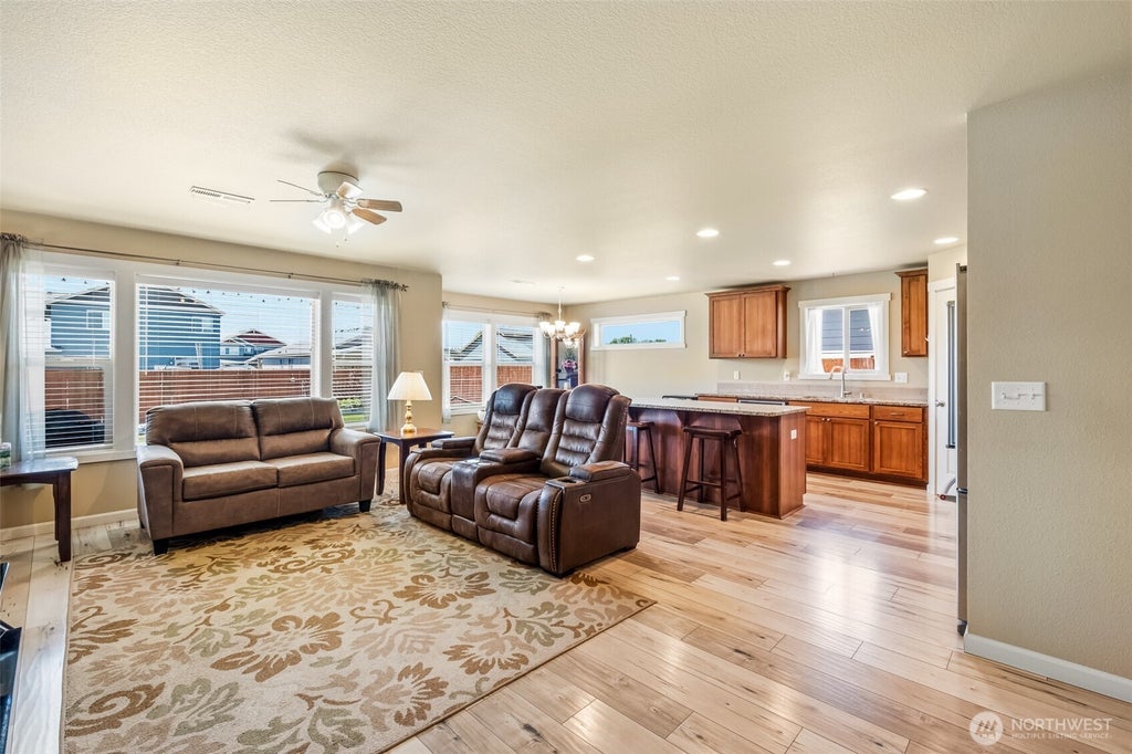 Photo of 22 K Street NE, Quincy, WA 98848 (MLS # 2539874)