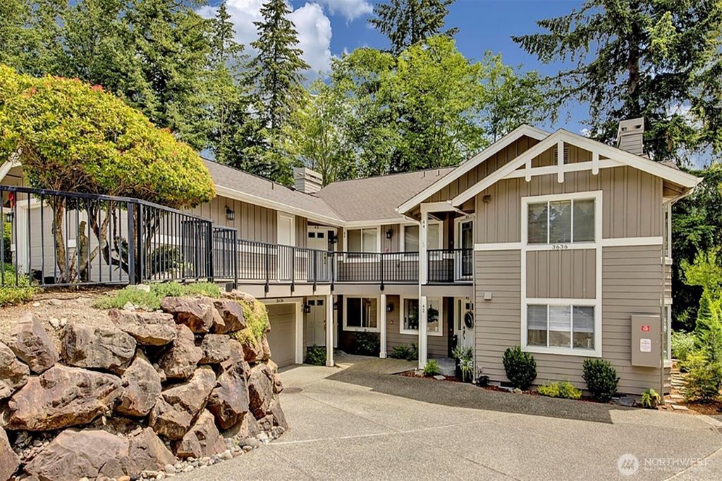 Photo of 3636 255th Lane SE #42, Sammamish, WA 98029 (MLS # 2352327)