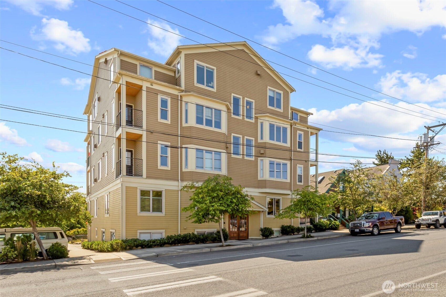 1215 Lawrence Street 101