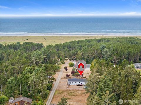 Photo of 1225 204th Lane, Ocean Park, WA 98640 (MLS # 2417838)