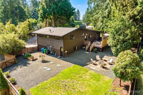 Photo of 405 Shadow Lane NE, Olympia, WA 98506 (MLS # 2415130)
