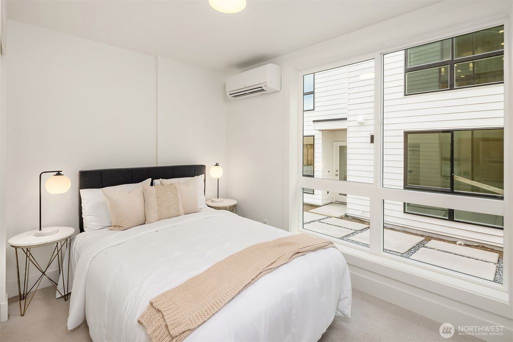 Photo of 4422 1st Avenue NE #B, Seattle, WA 98105 (MLS # 2458837)