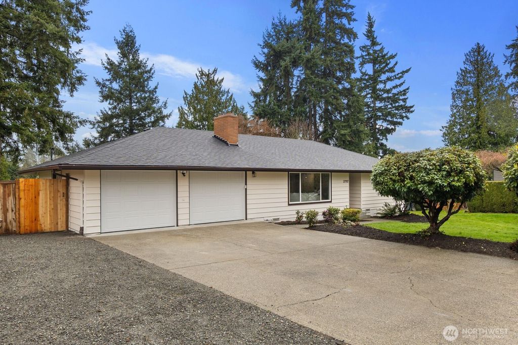 Photo of 20407 30th Avenue W, Lynnwood, WA 98036 (MLS # 2493405)