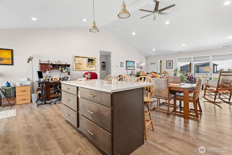 25 Columbia View Drive