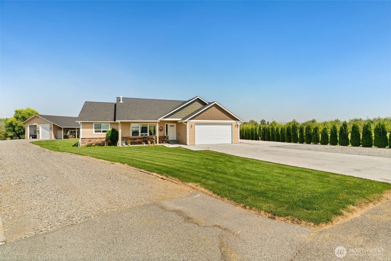 25 Columbia View Drive