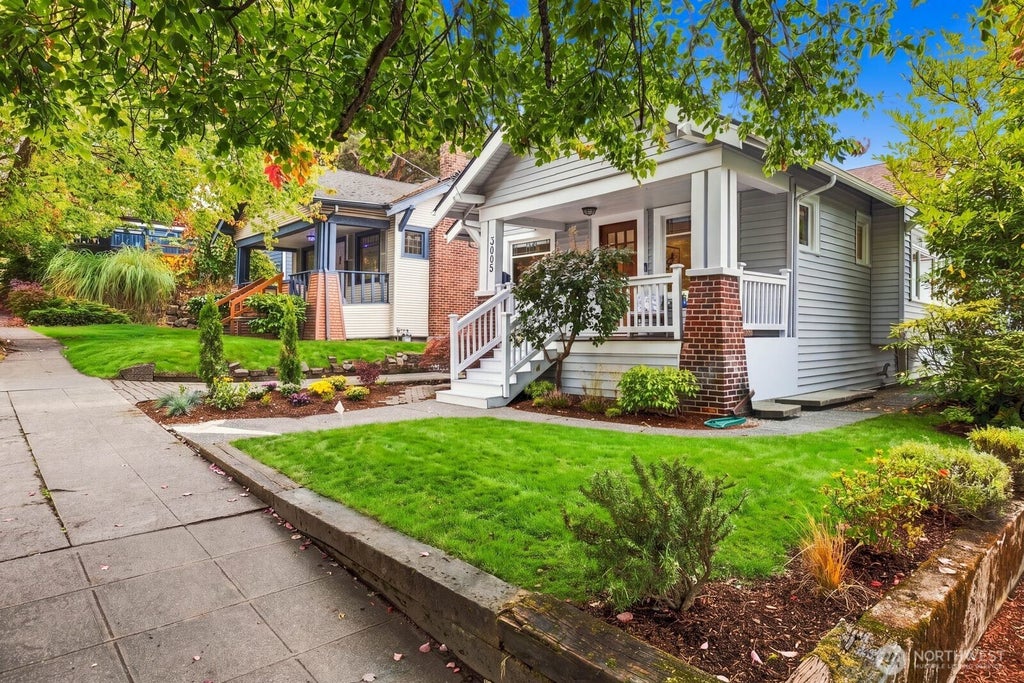 Photo of 3005 E Union Street, Seattle, WA 98122 (MLS # 2583084)