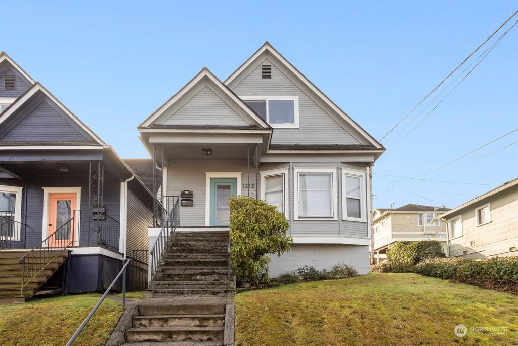 Photo of 1212 Pacific Avenue, Everett, WA 98201 (MLS # 2030614)