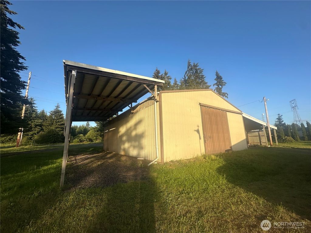 Photo of 1090 HWY 603, Chehalis, WA 98532 (MLS # 2533184)