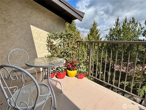 Photo of 17918 23rd Lane NE #302, Shoreline, WA 98155 (MLS # 2509556)