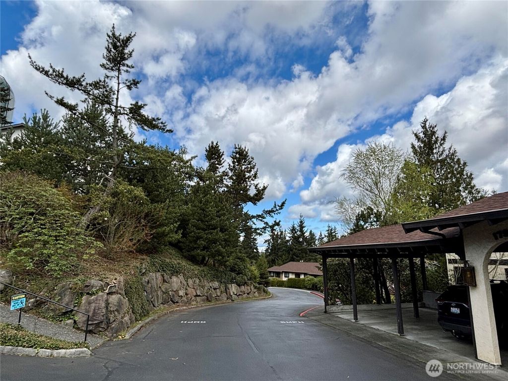 Photo of 17918 23rd Lane NE #302, Shoreline, WA 98155 (MLS # 2509556)