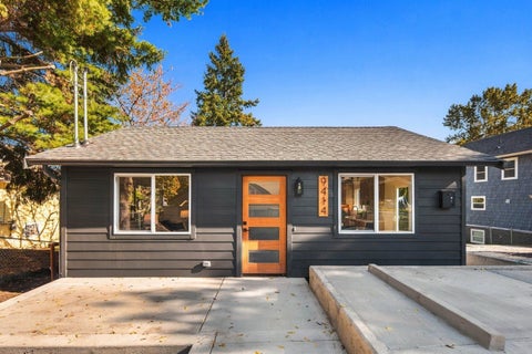 Photo of 9414 12th Avenue SW, Seattle, WA 98106 (MLS # 2598736)