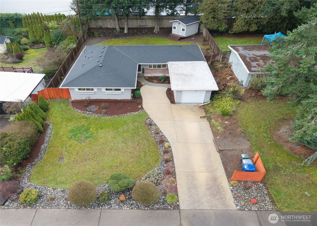 Photo of 14245 Lake Hills Blvd Blvd, Bellevue, WA 98007 (MLS # 2468620)