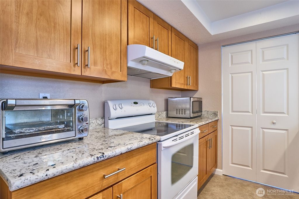 Photo of 23617 112th Avenue SE #F202, Kent, WA 98031 (MLS # 2505137)