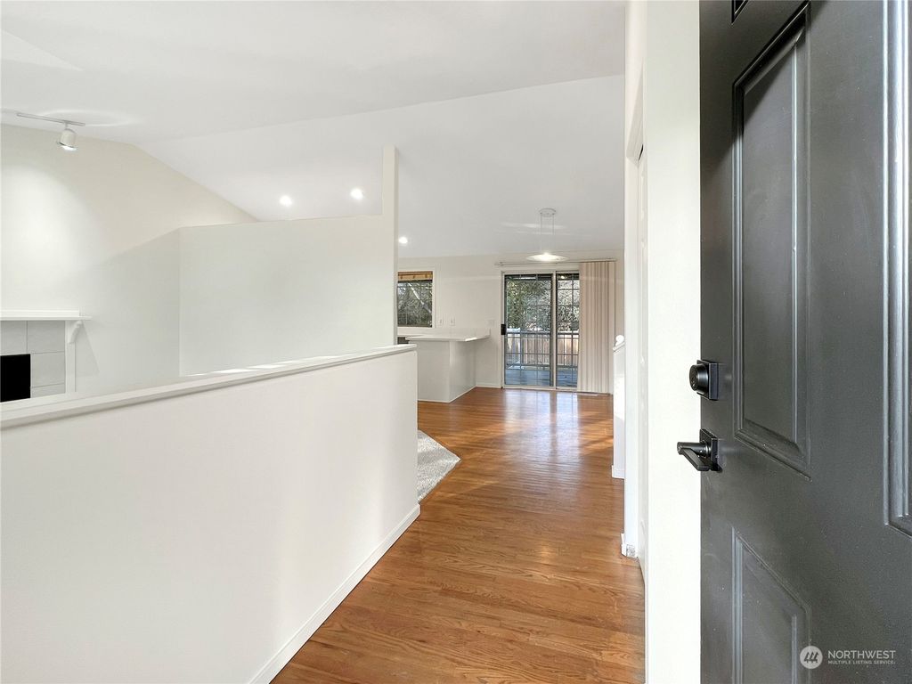 Photo of 1244 SW 355th Place, Federal Way, WA 98023 (MLS # 2192323)