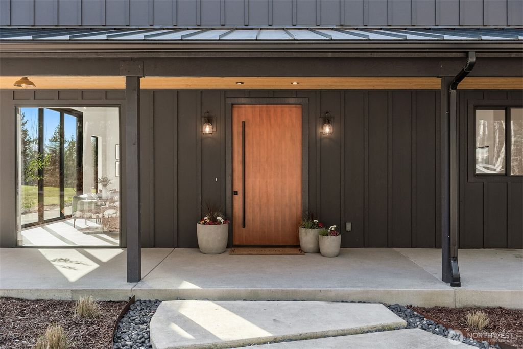 Photo of 33310 NE 95th Place, Carnation, WA 98014 (MLS # 2492025)