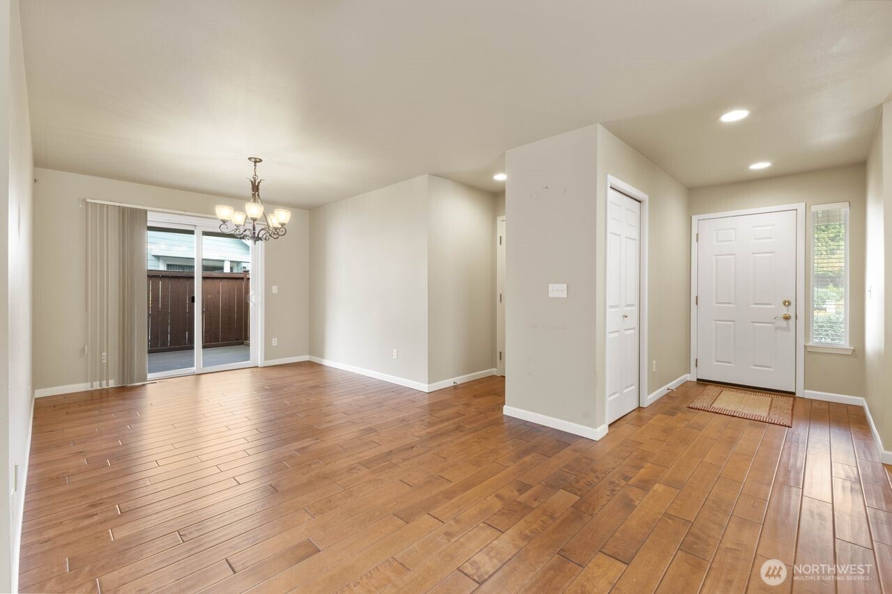 4324 7th Street Pl SE