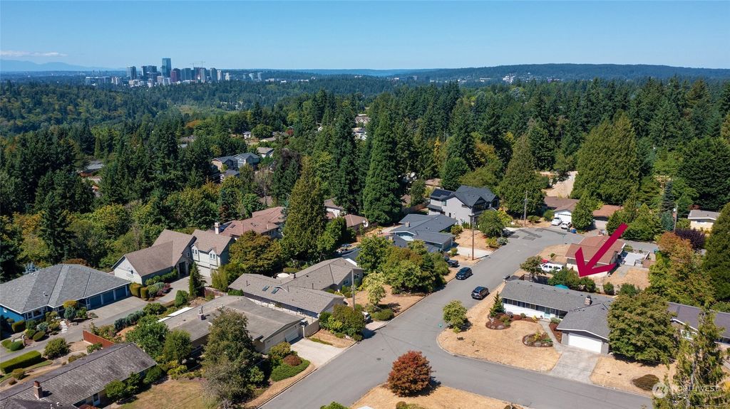 Photo of 14202 SE 23rd Street, Bellevue, WA 98007 (MLS # 2147523)