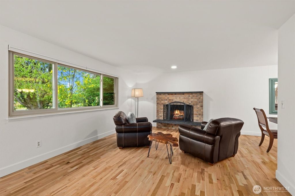 Photo of 510 Frederick Street NE, Olympia, WA 98506 (MLS # 2518060)