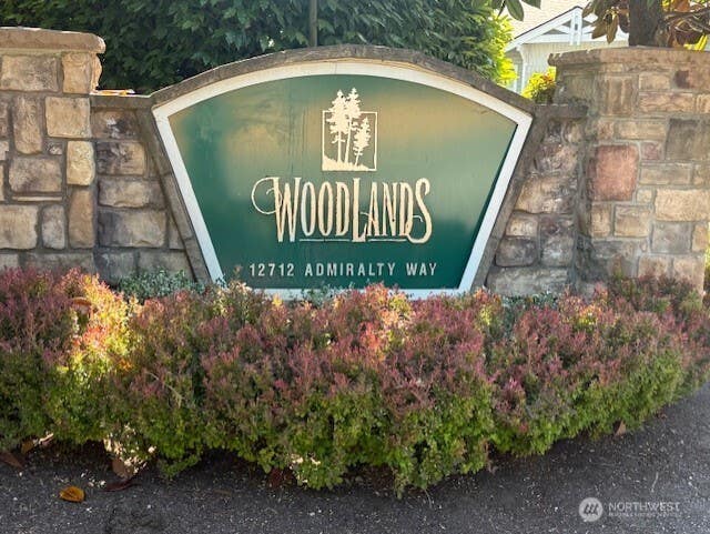 Photo of 12712 Admiralty Way SE #D303, Everett, WA 98204 (MLS # 2548927)