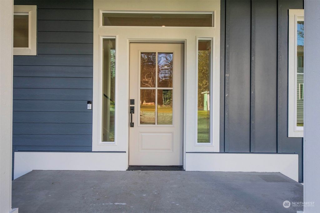 Photo of 16810 62nd Street SE, Snohomish, WA 98290 (MLS # 2323948)