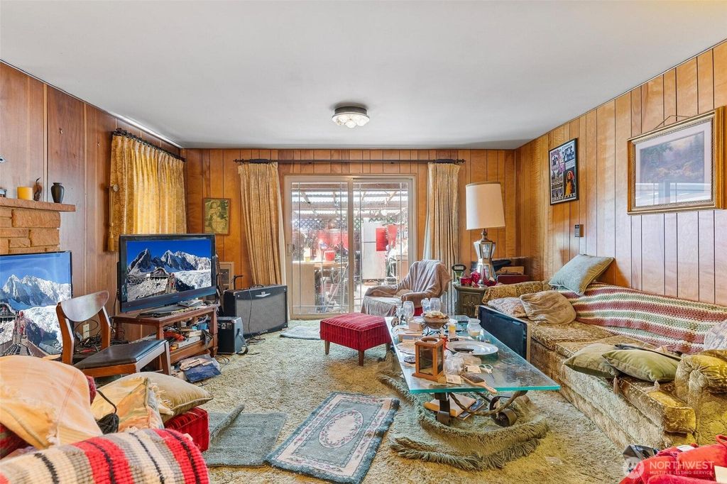 Photo of 4504 S Trenton Street, Seattle, WA 98118 (MLS # 2402972)