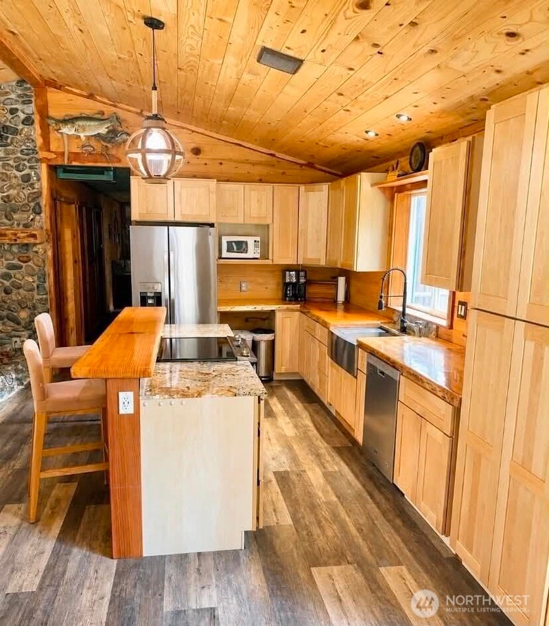382 Lower Elwha Road