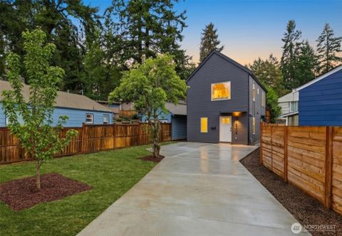 Photo of 14304 1st Ave Ave NW, Seattle, WA 98133 (MLS # 2463806)