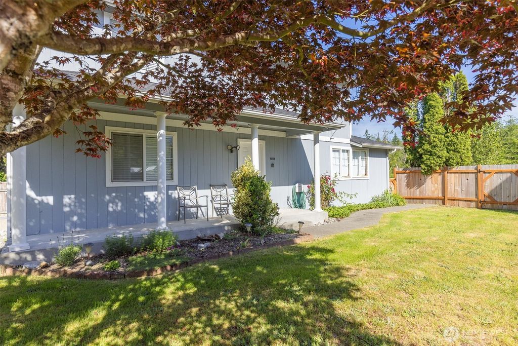 Photo of 329 Shelby Street, Gold Bar, WA 98251 (MLS # 2528103)