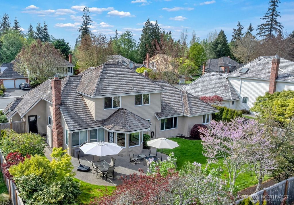 Photo of 12429 55th Place W, Mukilteo, WA 98275 (MLS # 2527118)