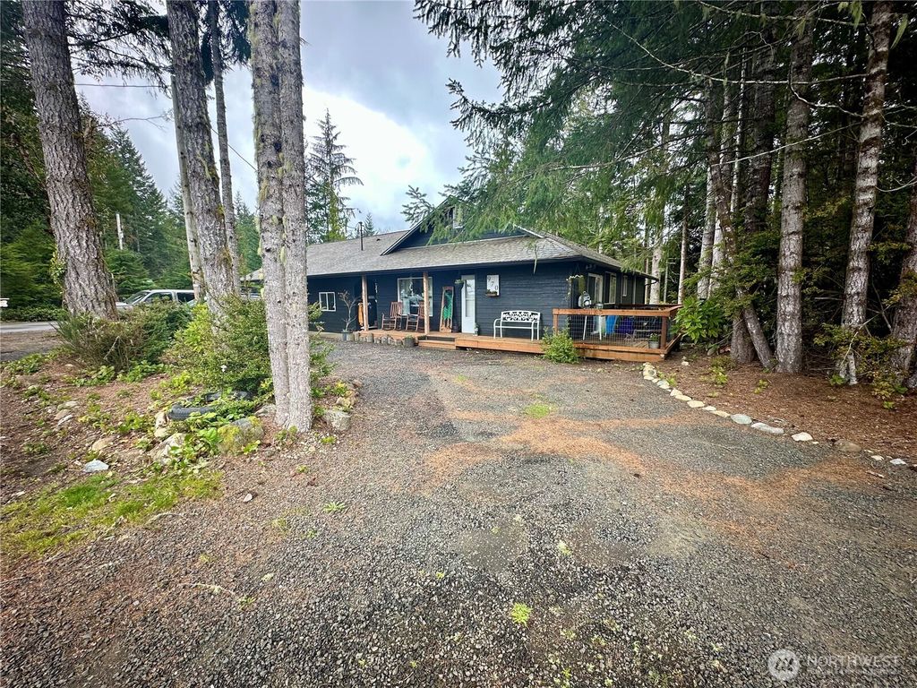 Photo of 970 N Colony Surf Drive, Lilliwaup, WA 98555 (MLS # 2496109)