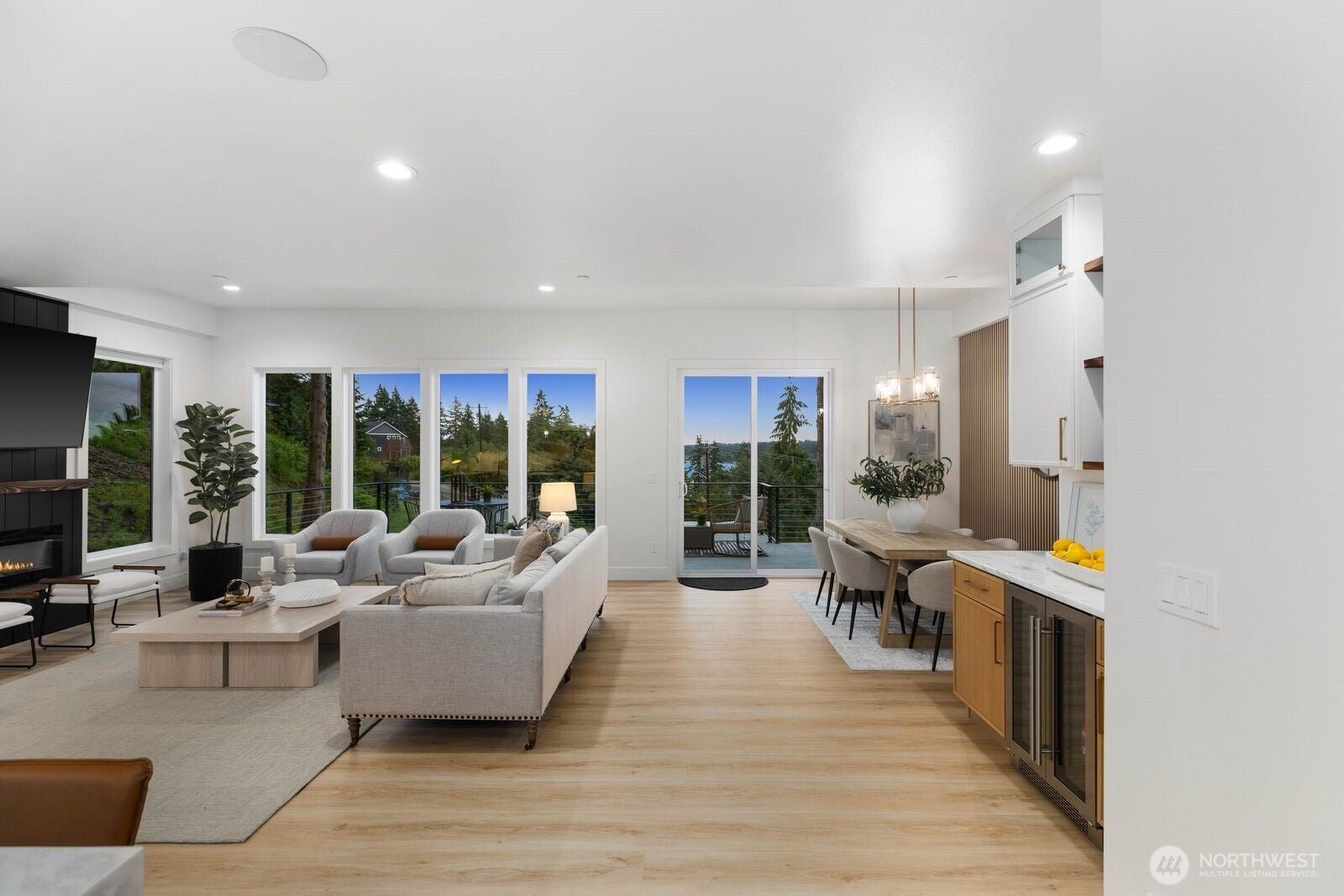 10719 Lake View Drive