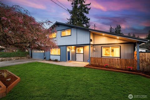 Photo of 17245 SE 262nd Street, Covington, WA 98042 (MLS # 2509250)