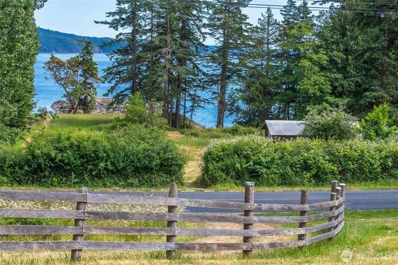 3388 Deer Harbor Road