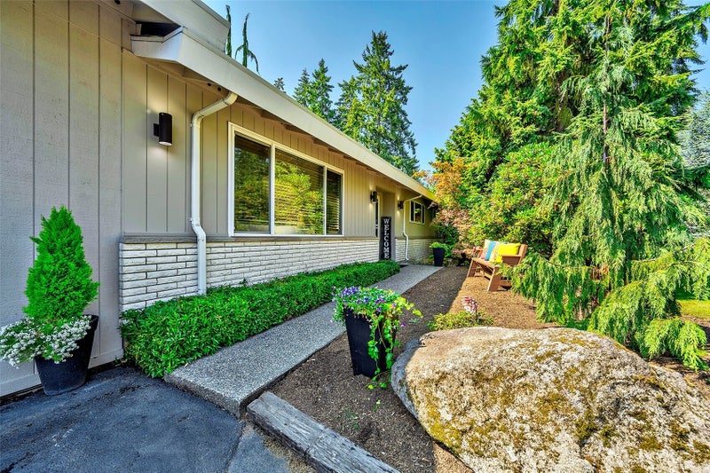 8205 NE 128th Street