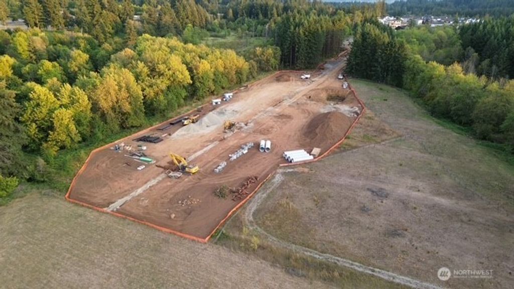 Photo of 5512 N Benton Drive, Camas, WA 98607 (MLS # 2467004)