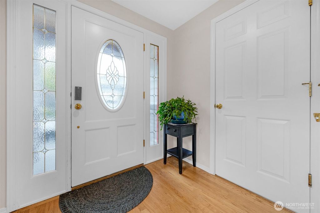 Photo of 21232 92nd Place W, Edmonds, WA 98020 (MLS # 2450883)