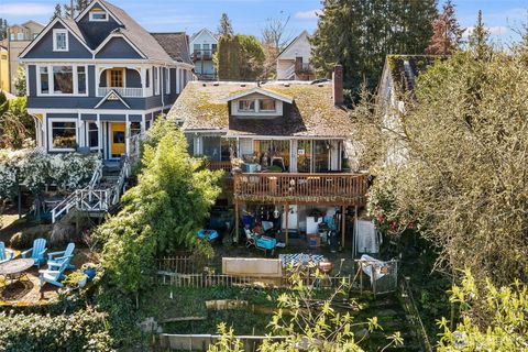 Photo of 3925 S Americus Street, Seattle, WA 98118 (MLS # 2499904)