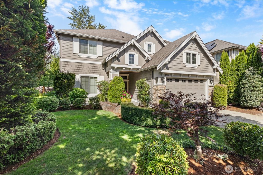 Photo of 1799 271ST Avenue SE, Sammamish, WA 98075 (MLS # 2408396)
