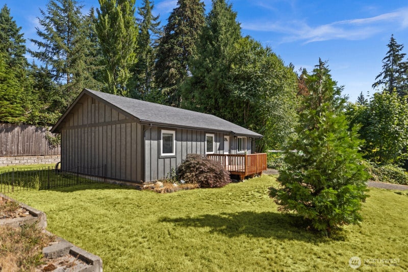 100 NE Galley Way