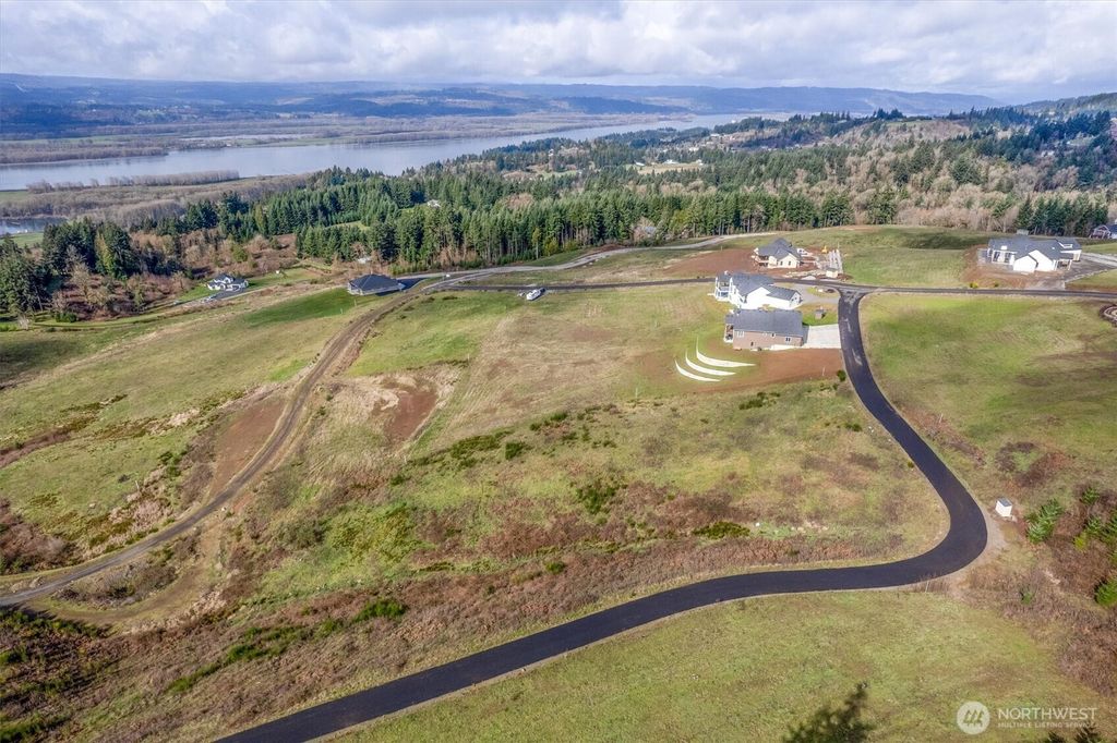 Photo of 147 Lost Creek Lane #G, Woodland, WA 98674 (MLS # 2489230)