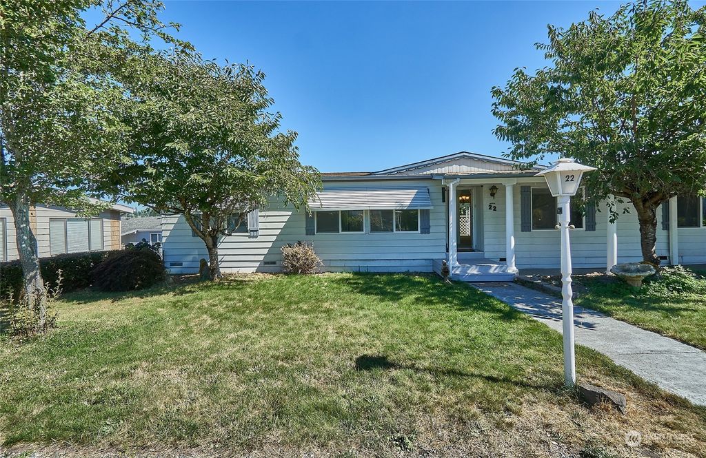 Photo of 2500 Alder Street #22, Milton, WA 98354 (MLS # 1996076)