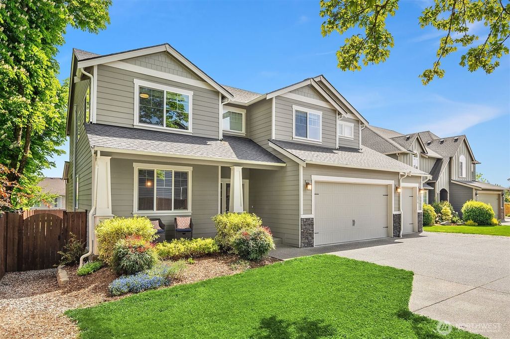 Photo of 18318 SE 244th Street, Covington, WA 98042 (MLS # 2373362)