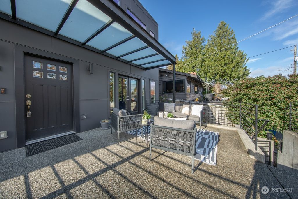 Photo of 2439 Piedmont Place W, Seattle, WA 98199 (MLS # 2310139)