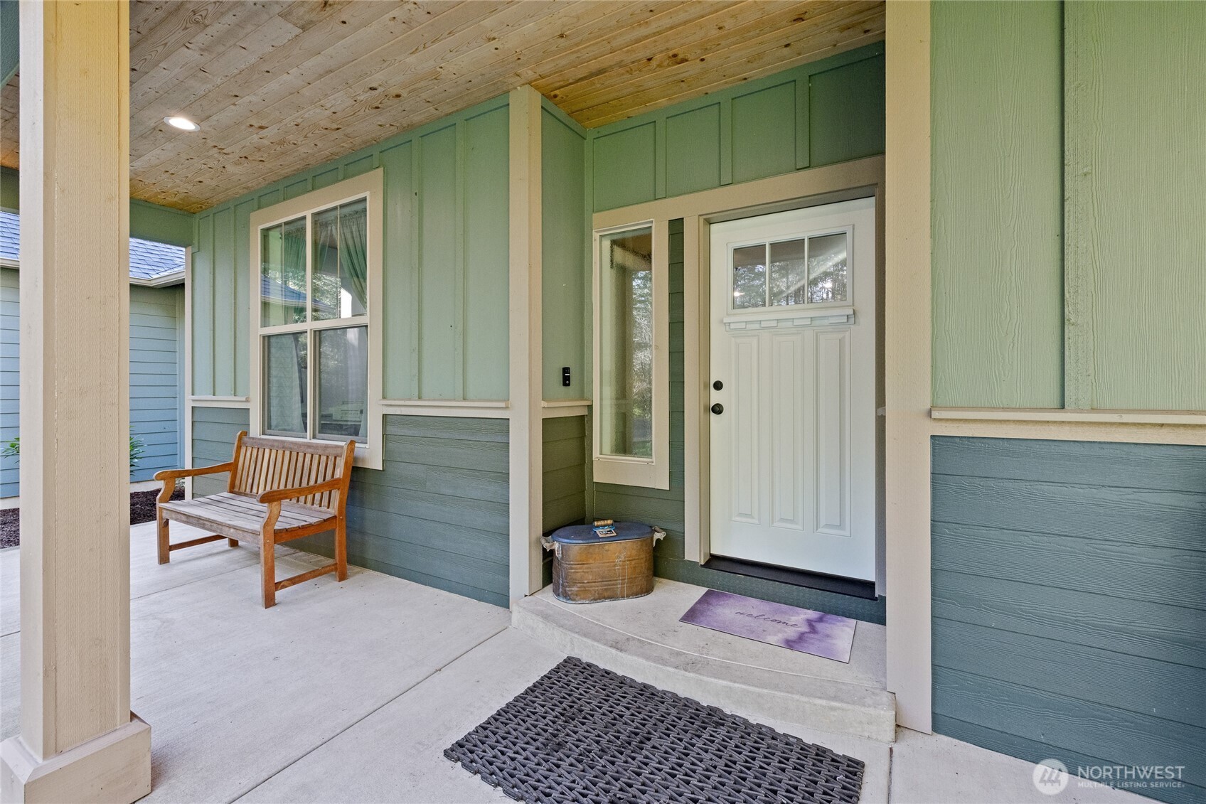 6935 Steamboat Island Road NW