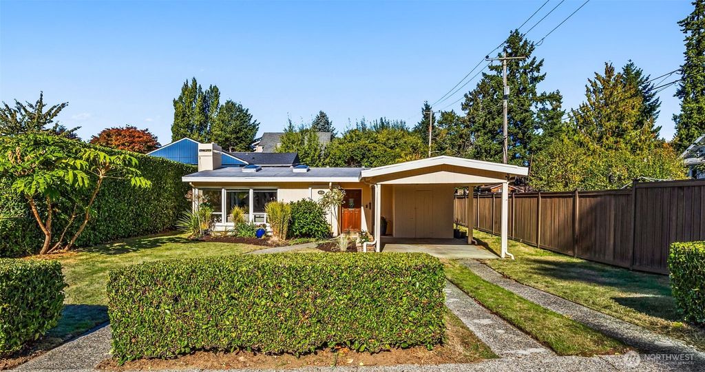 Photo of 4616 SW Hanford Street, Seattle, WA 98116 (MLS # 2444085)