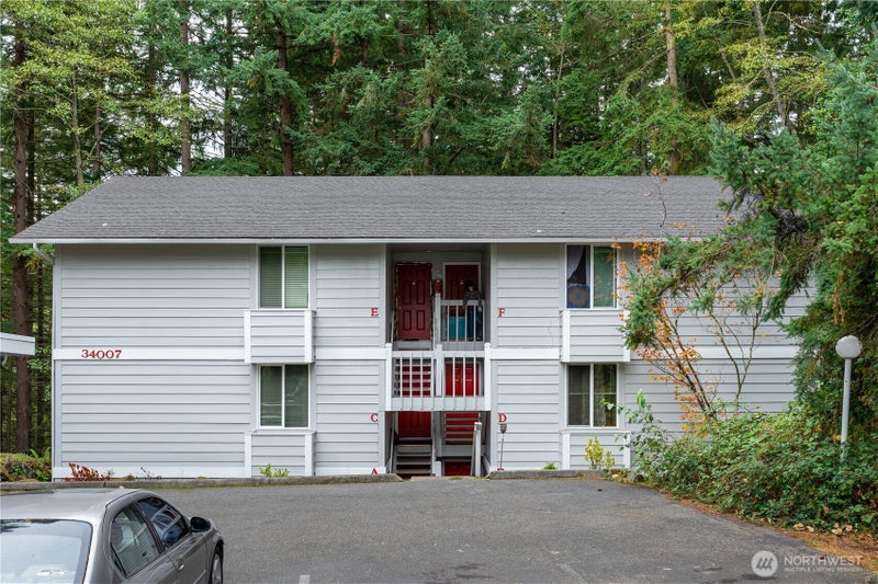 34007 1st Circle S