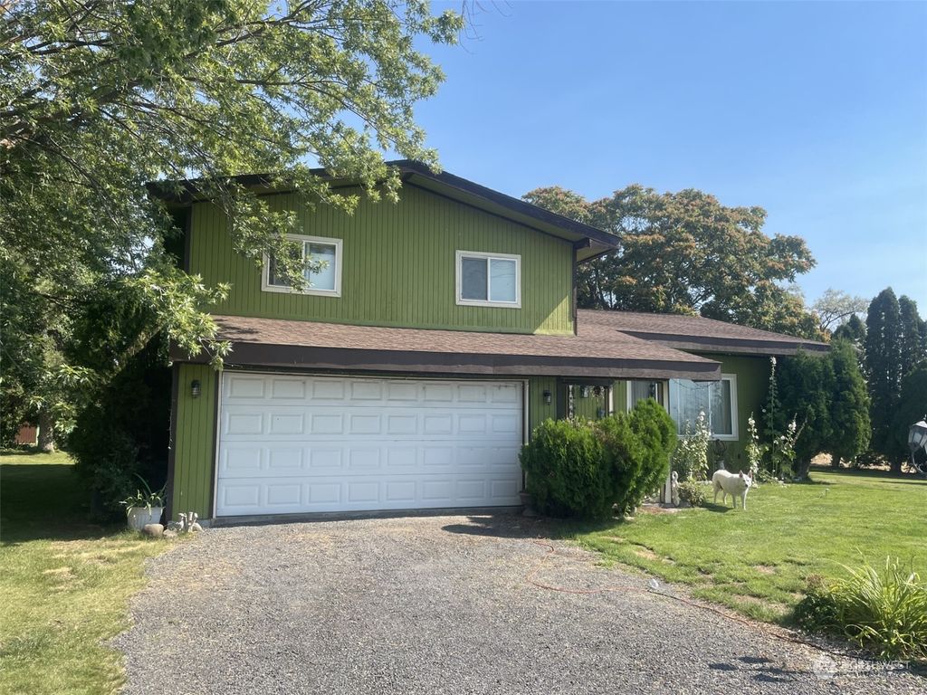6400 Rd. 3, Mae Valley, Moses Lake House for Sale in Moses Lake