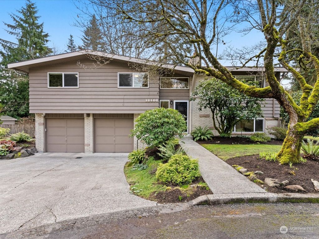 Photo of 18406 60th Place NE, Kenmore, WA 98028 (MLS # 2197134)